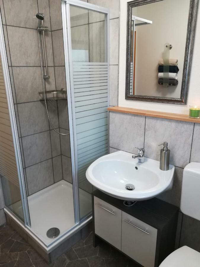 Ferienwohnung Am Reinhardswald - Eichenlaub - Mit Sauna Trendelburg Eksteriør bilde
